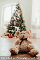 Teddy bear as Christmas gift for children 5wXwGv