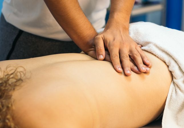 Physiotherapy Clinic: Back Recovery Massage