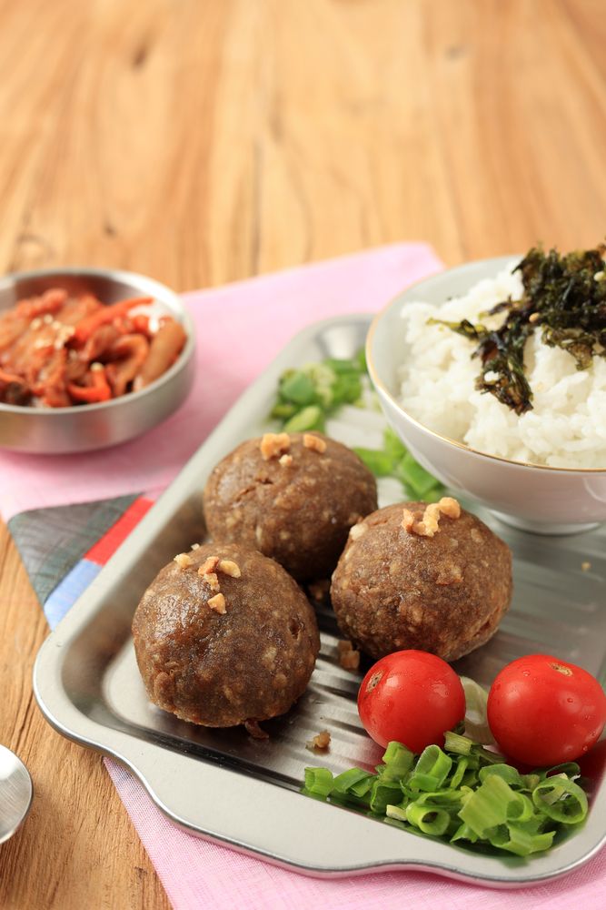 Korean grilled short rib patties or tteokgalbi