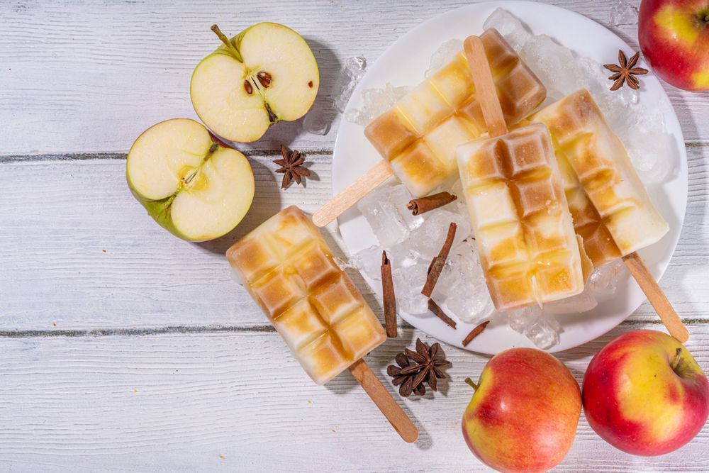 Apple pie ice cream popsicles