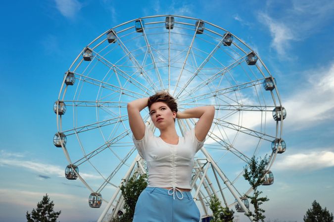 Woman with ferris wheel