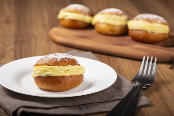 Berlin balls. Bread stuffed with icing cream.