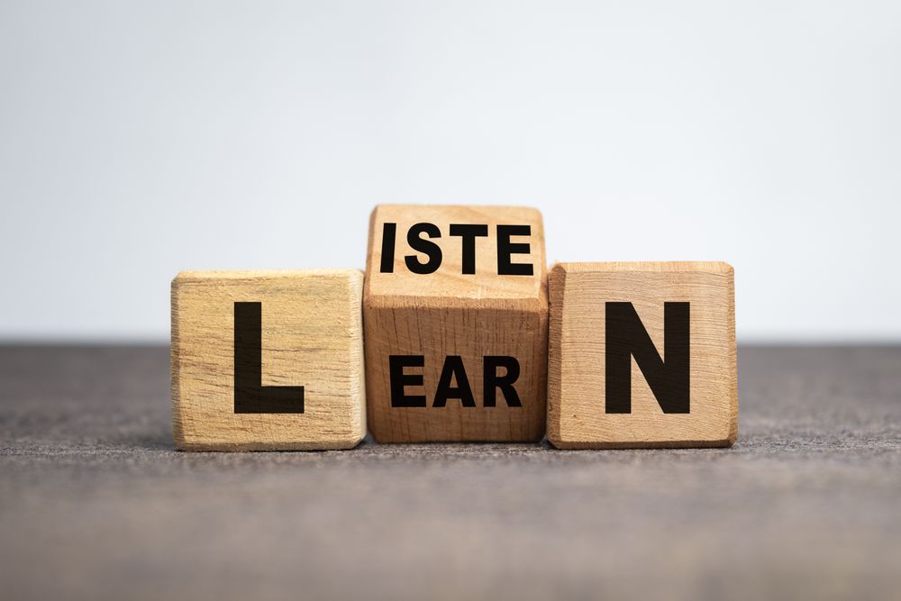 listen and learn words on turn wooden blocks
