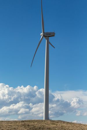 Wind Turbine during daytime