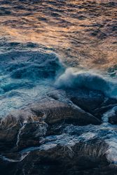 Big rocks and wavy sea