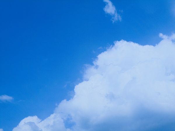 Blue Sky and couds
