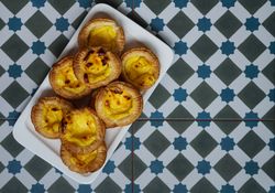 Fresh egg baked tarts on tray