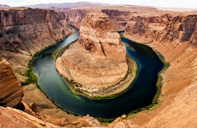 Horseshoe bend and Lake Powell at the Glen Canyon National Recreation Area