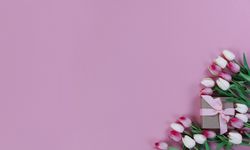 Easter or Mother’s Day holiday on a light pink setting