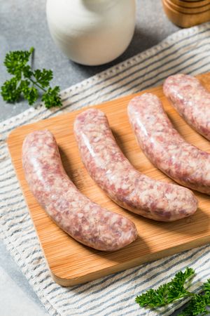 Organic Raw Pork Bratwurst Sausage