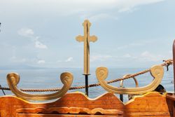 Ornamental gold trim on board of boat