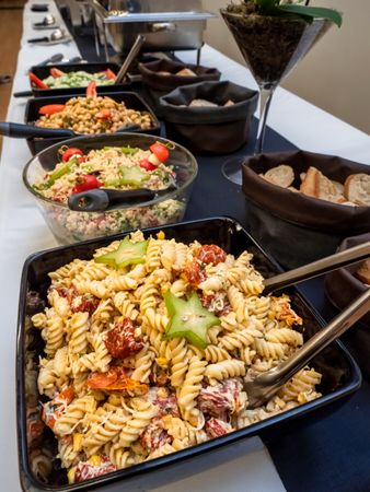Asian food. Thai cuisine. Off-site food preparation. We feed on the go.