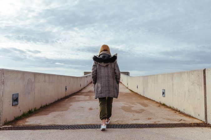 woman walking through the city