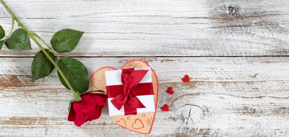Valentine’s card with rose and gift box