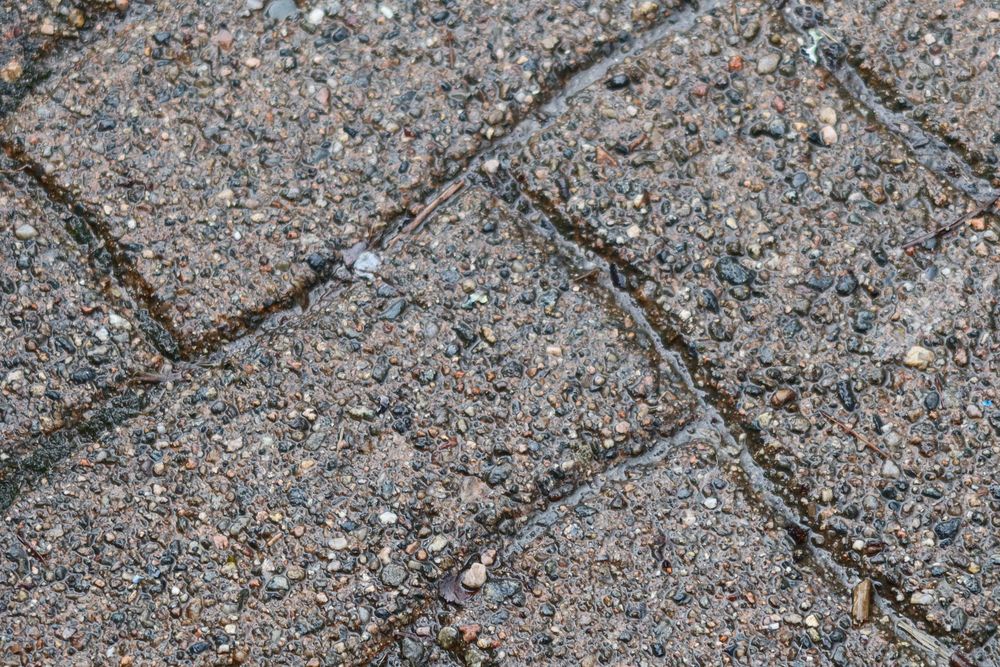 wet block paving