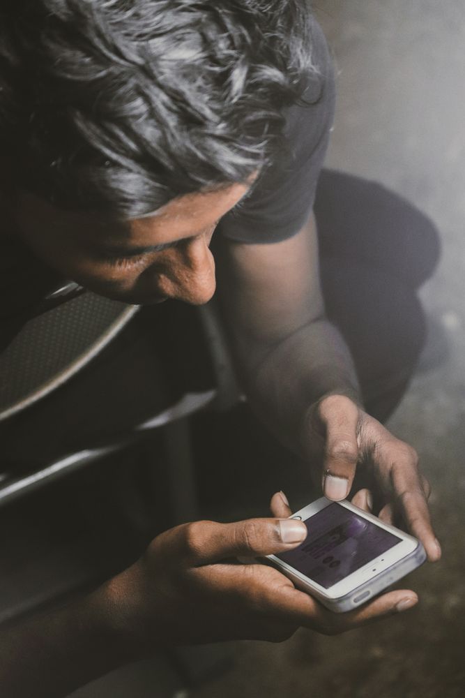Man holding smartphone