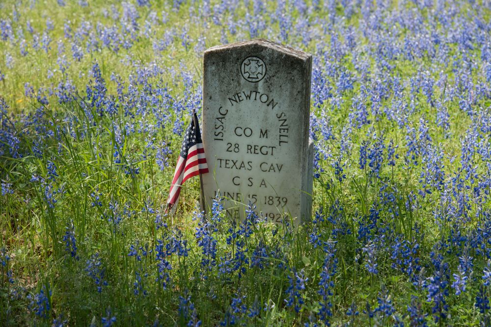 Headstone of a Confederate cavalryman in Old Livingston Cemetery, East Texas