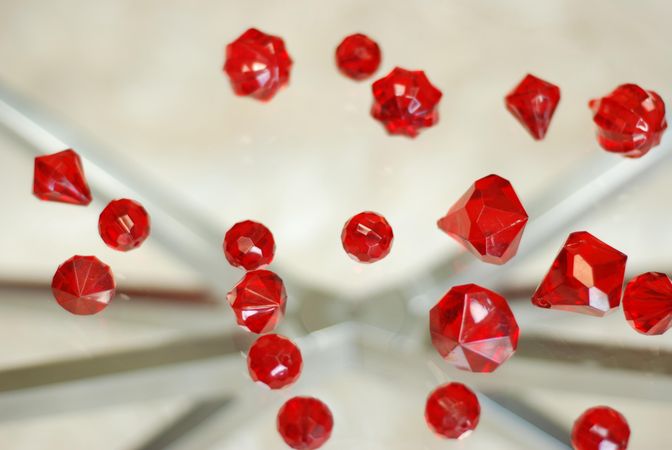Ruby red plastic jewels for jewelry making