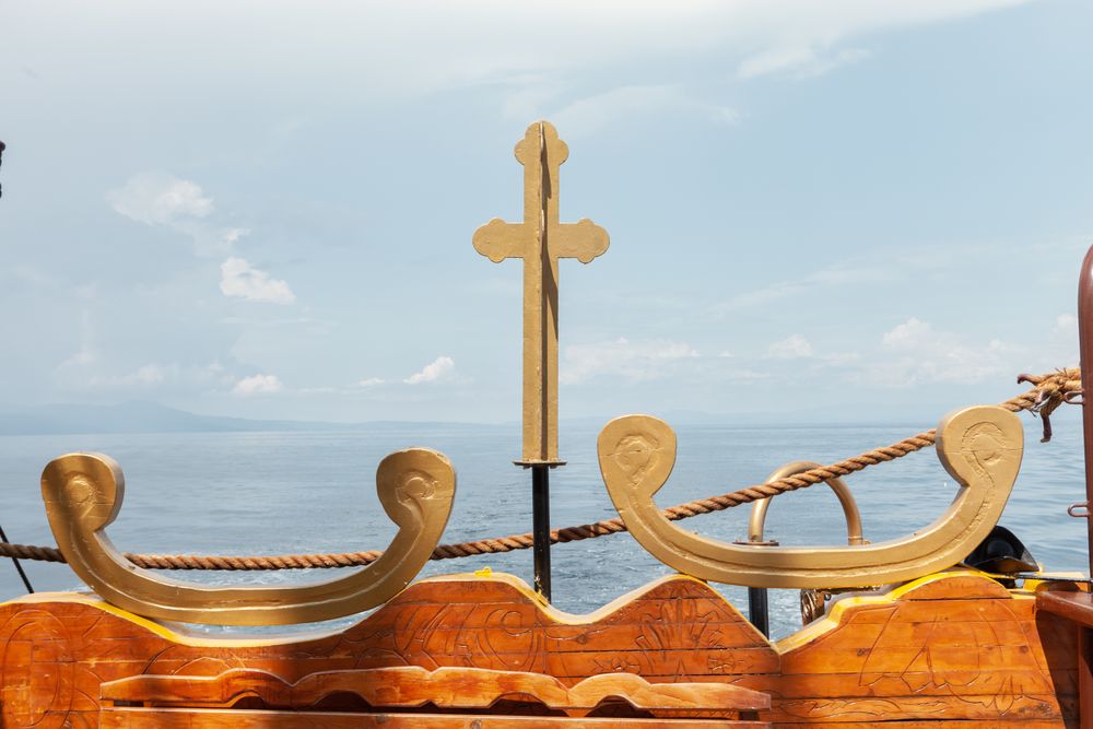 Ornamental gold trim on board of boat