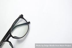 Glasses on plain background with copy space 5RVE7W
