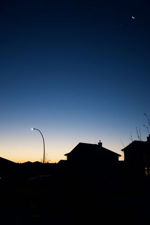 Starry night - House contour