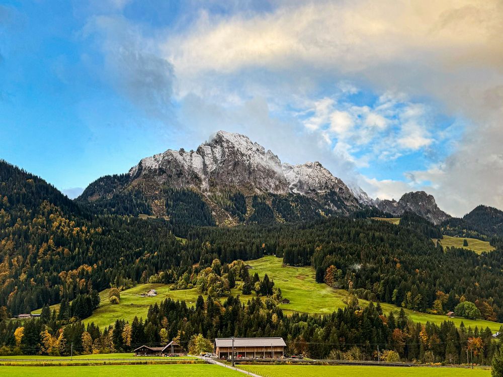 Vidmanette seen from field on summer's day