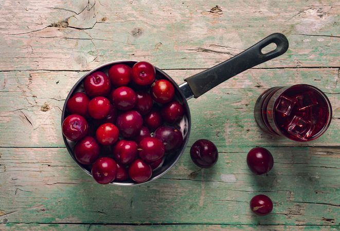 Saucepan with cherries