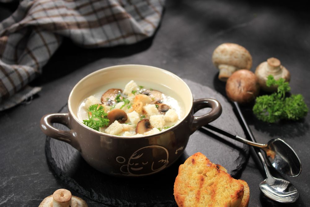 Mushroom Cream Soup with Croutons
