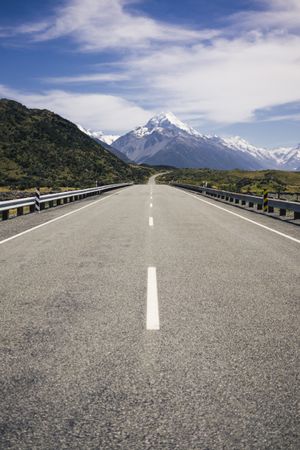 Route among big mountains at New Zealand