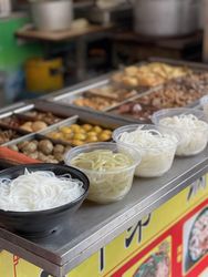 Chinese street food in Guangzhou, China 41vppb