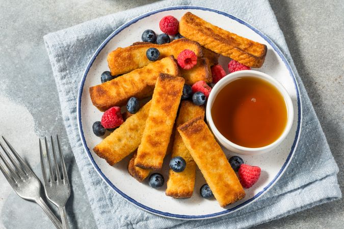 Healthy French Toast Sticks