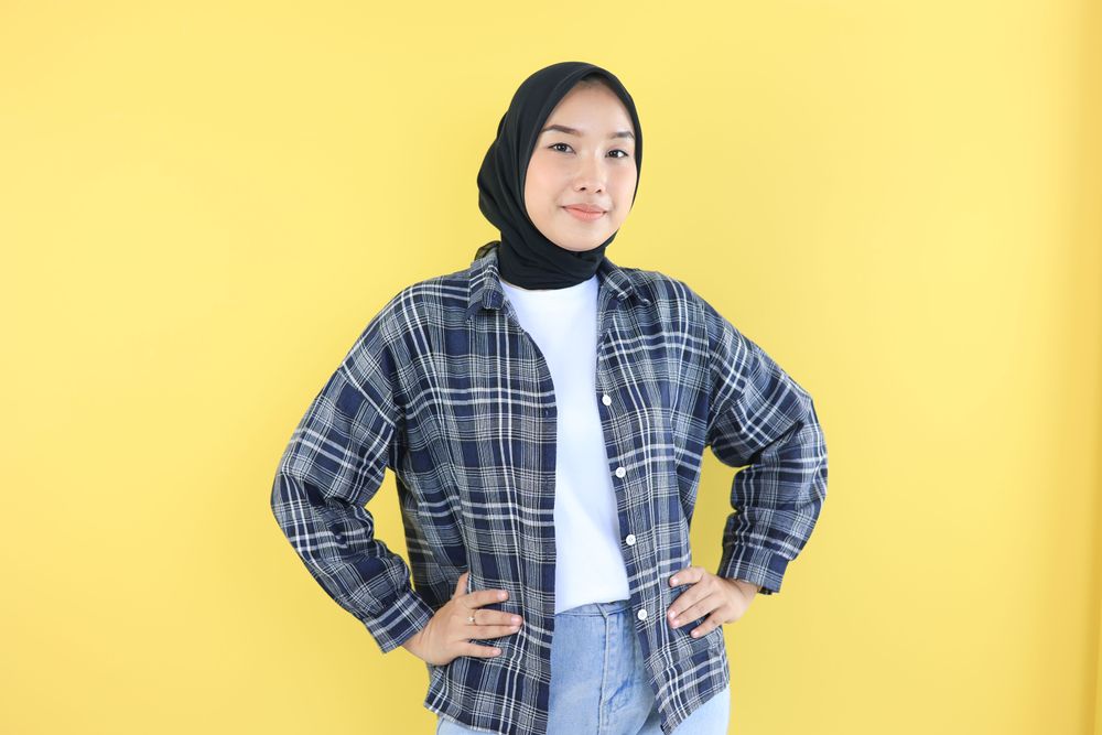 Asian Young Woman Wearing Casual Fashion and Hijab Feeling Confiden