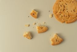 Sesame topped cookies arranged neatly