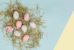 Easter eggs between straws