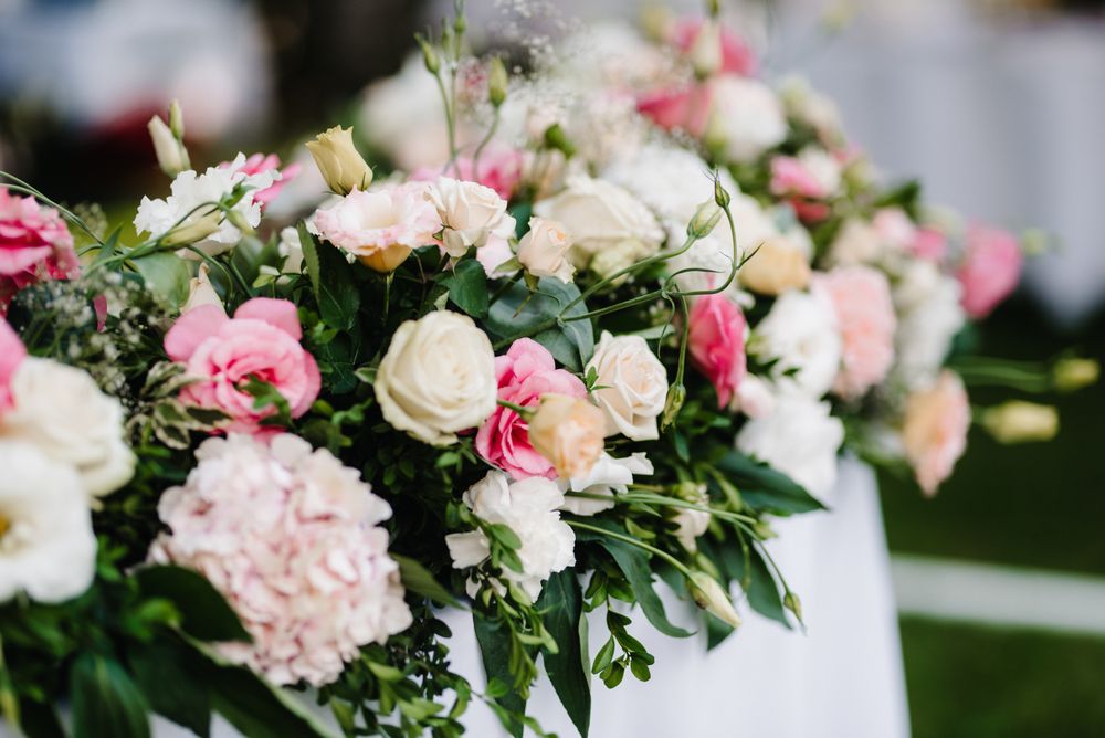 Pink roses bouquet