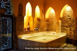 Small marble bath in Arabic spa 5aGpWb