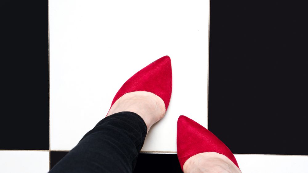 Selfie feet in shoes