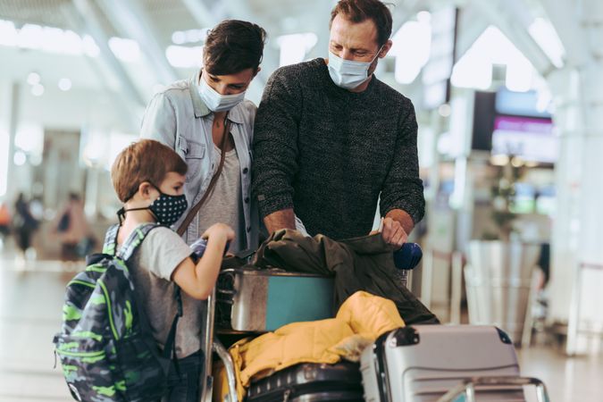 Tourist family going back home during pandemic