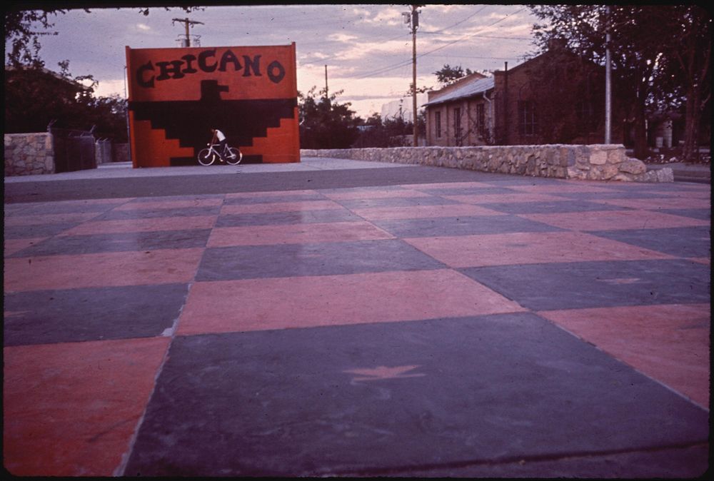 Thunderbird Display in the Spanish Speaking Second Ward, 1972
