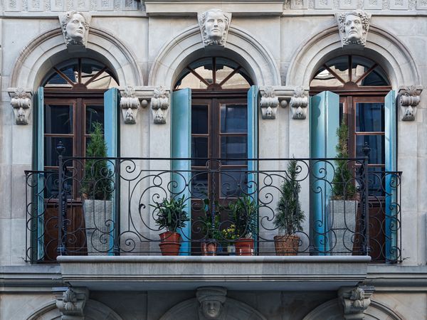 Beautifim balcony in old town, Geneva