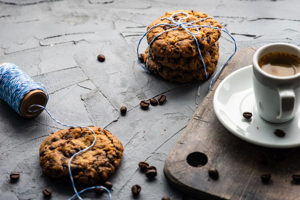 Wrapped cookies with espresso