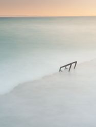 Cloudy fog over waving sea
