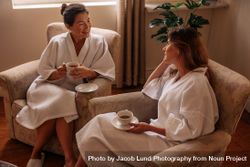 Two women waiting for their spa treatment 0Ld3rR