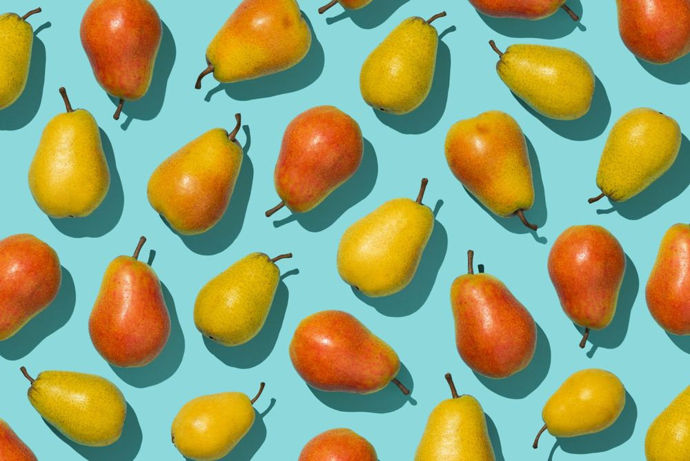 Scattered pears