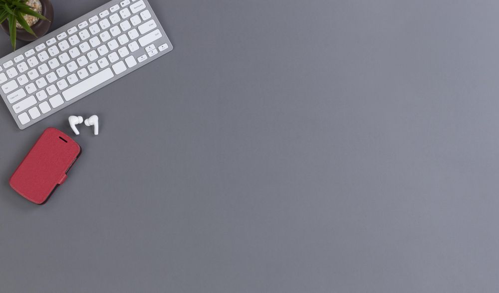 Wireless gray working desktop