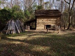 Tobacco barn at the Duke Homestead State Historic Site on the outskirts of Durham, North Carolina v4mJWb