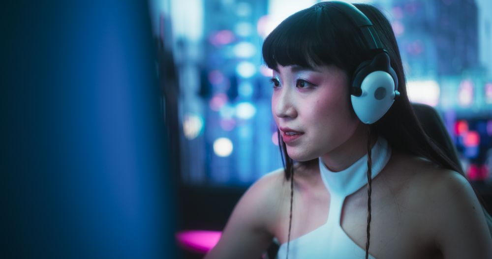 Young Female Manager Working in Tech Support