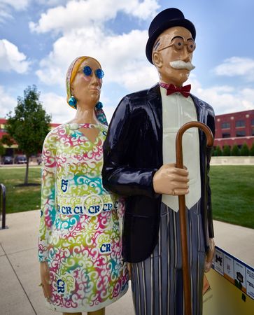 Figures, roughly modeled after artist Grant Wood's "American Gothic" figures, Cedar Rapids, Iowa
