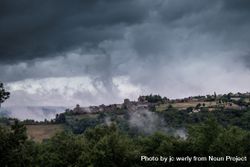Low clouds over a medieval castle in the French countryside 5wdQZ4