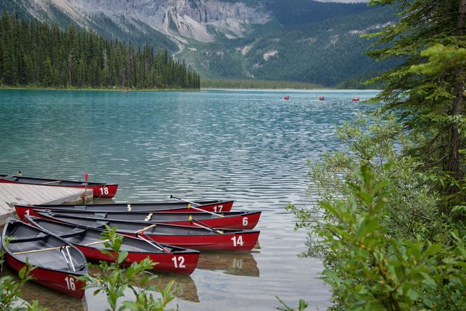 Emerald Lake Canoes